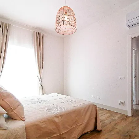 Layla Luxury Holiday home *